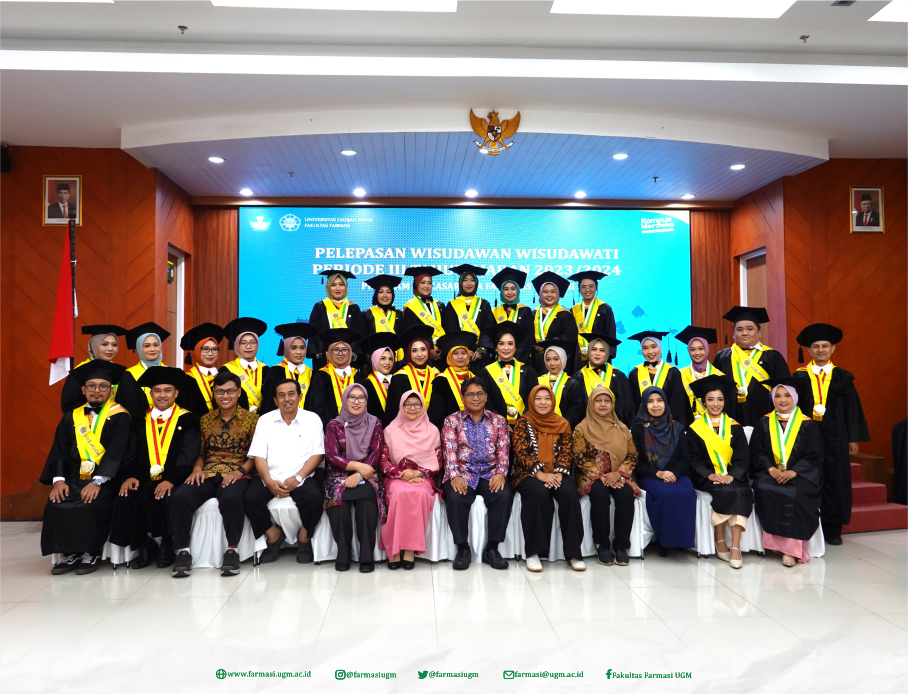 Fakultas Farmasi Ugm Lepas 31 Wisudawan Pascasarjana Periode Iii Ta 